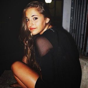 Meet your Posher, Teresa